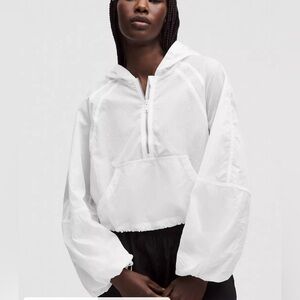 🆕Lululemon🍋Scuba Cropped Anorak Colour White Sz 4